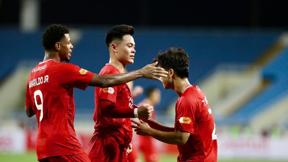 Trực tiếp Thể Công Viettel 2-0 HAGL: Cú đúp cho Amarildo